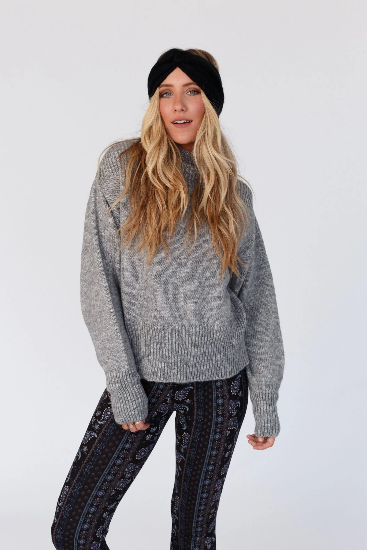 At The Orchard Balloon Sleeve Sweater - Heather Gray - Image 2