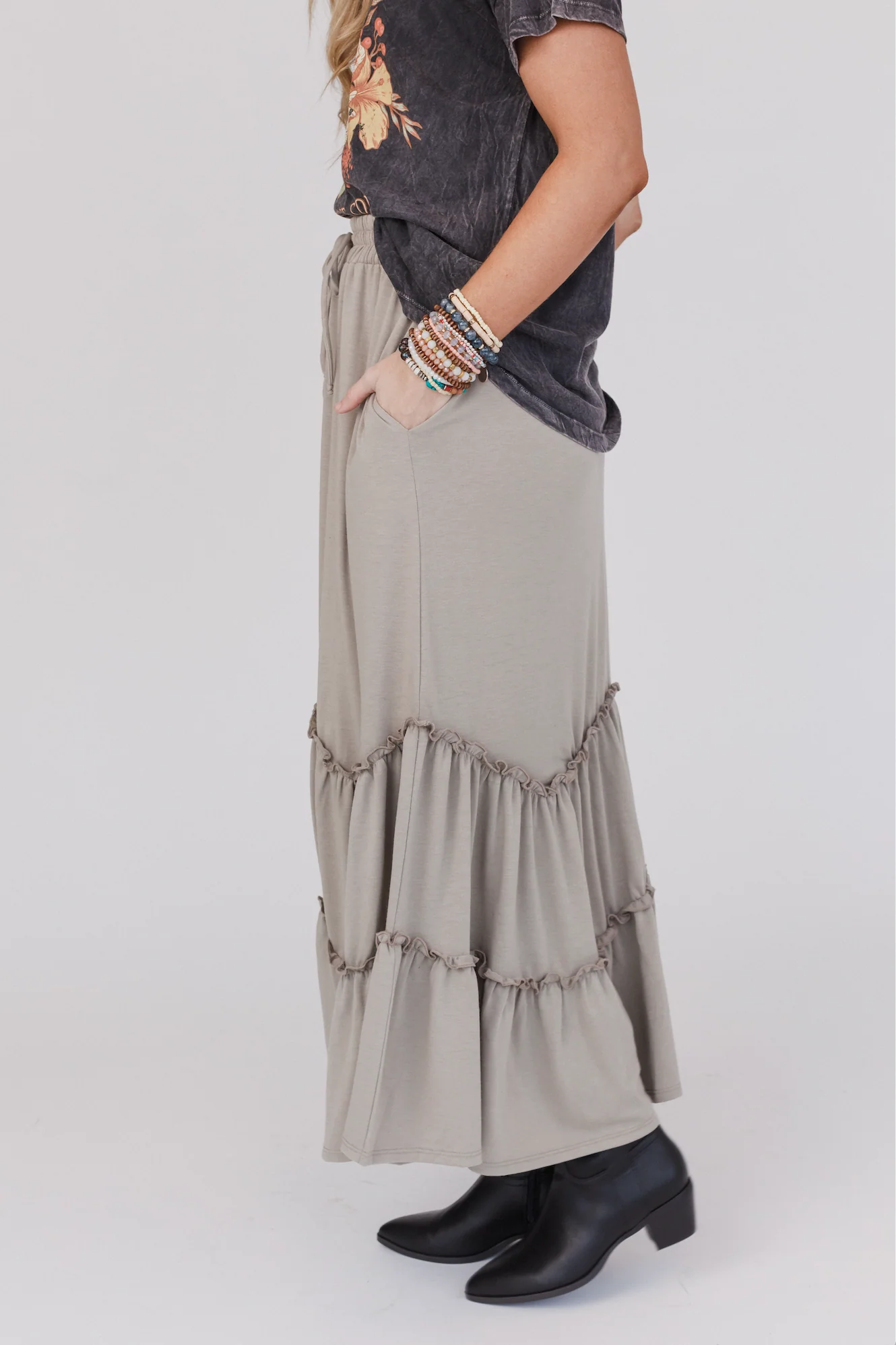 The Nest Bunches Of Love Tiered Maxi Skirt - Taupe - Image 4