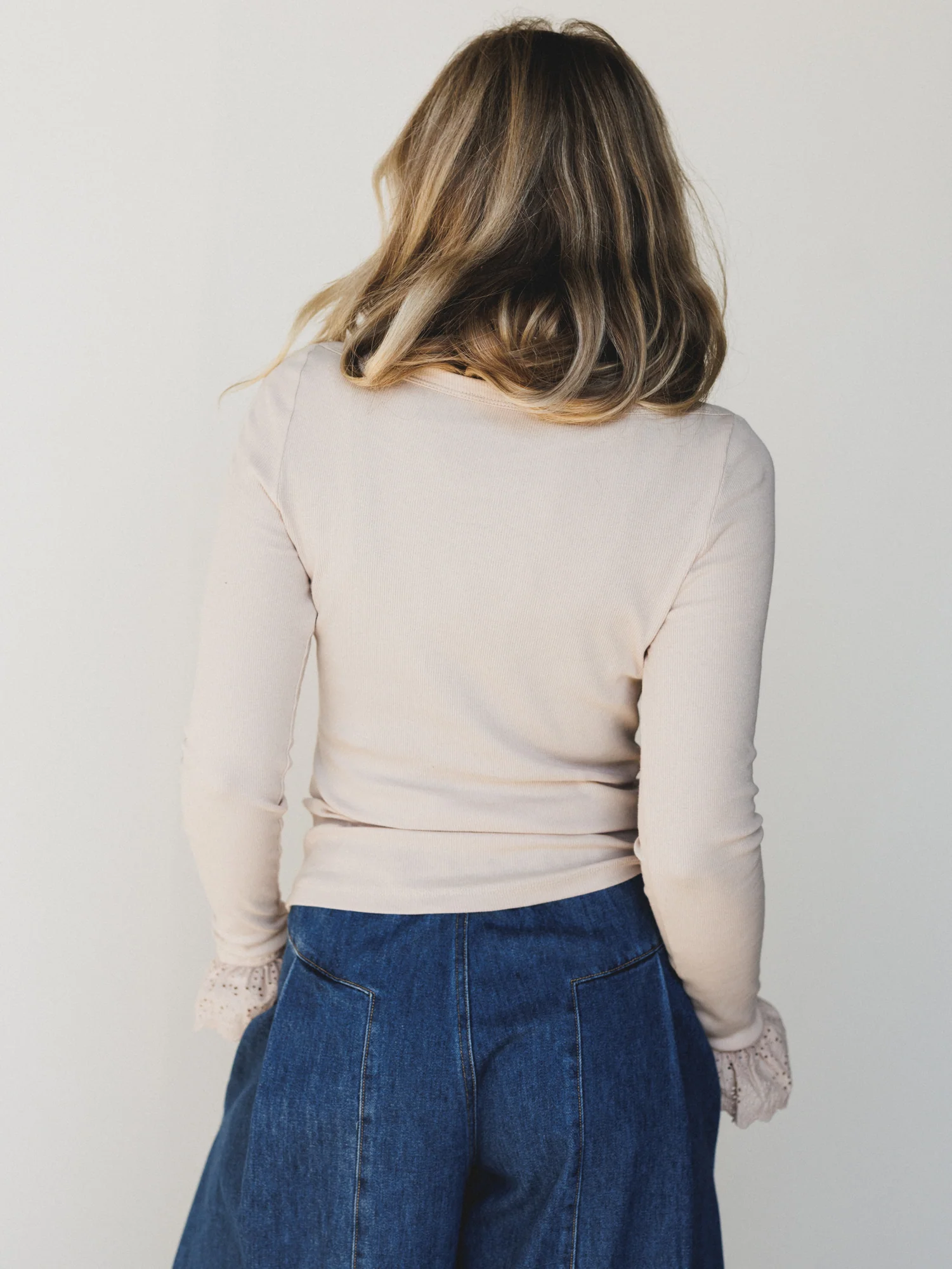 Days of Love Long Sleeve Tee
- Tan - Image 4