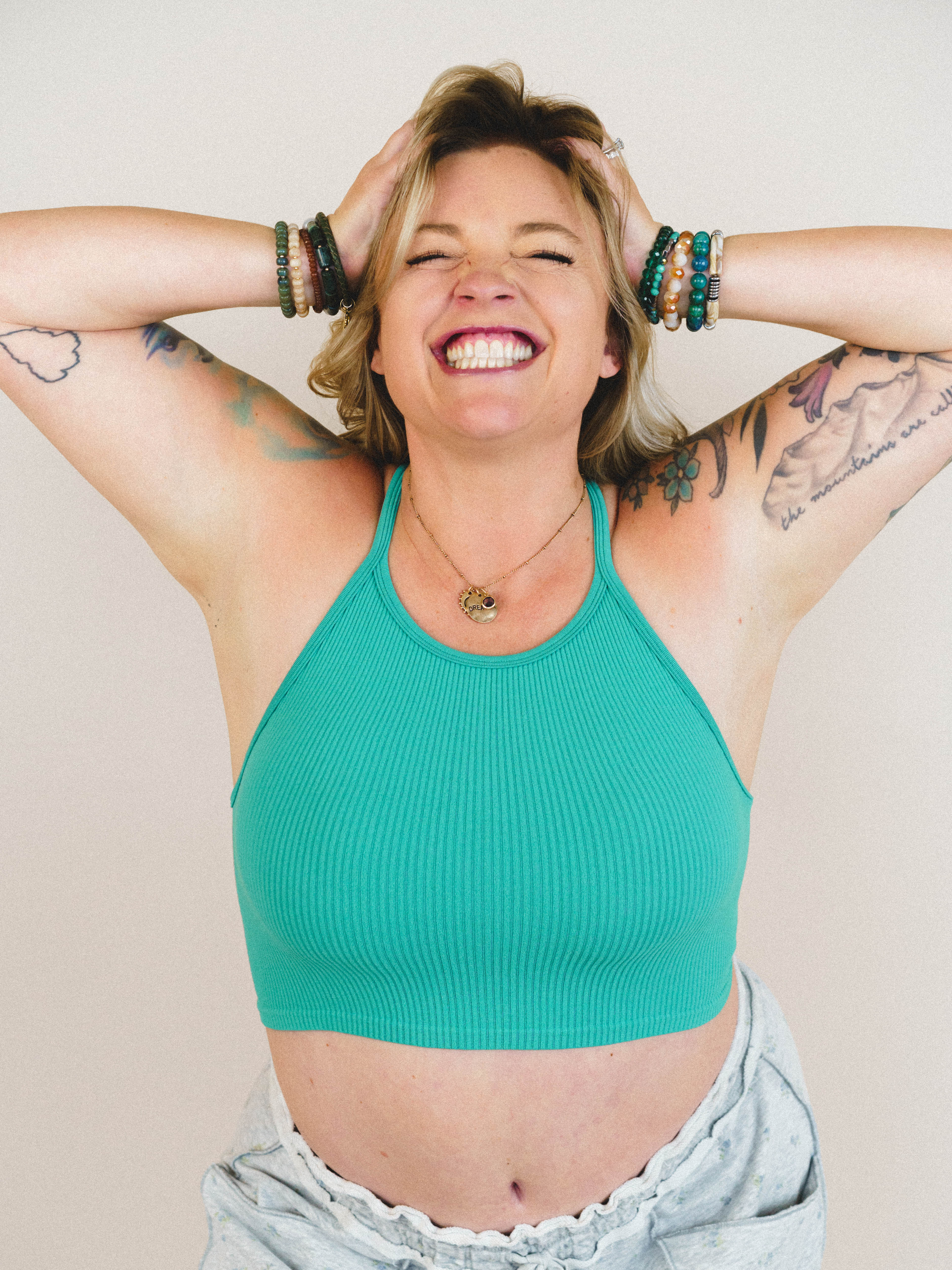 Knock Out Seamless Brami - Tropical Green - Image 2