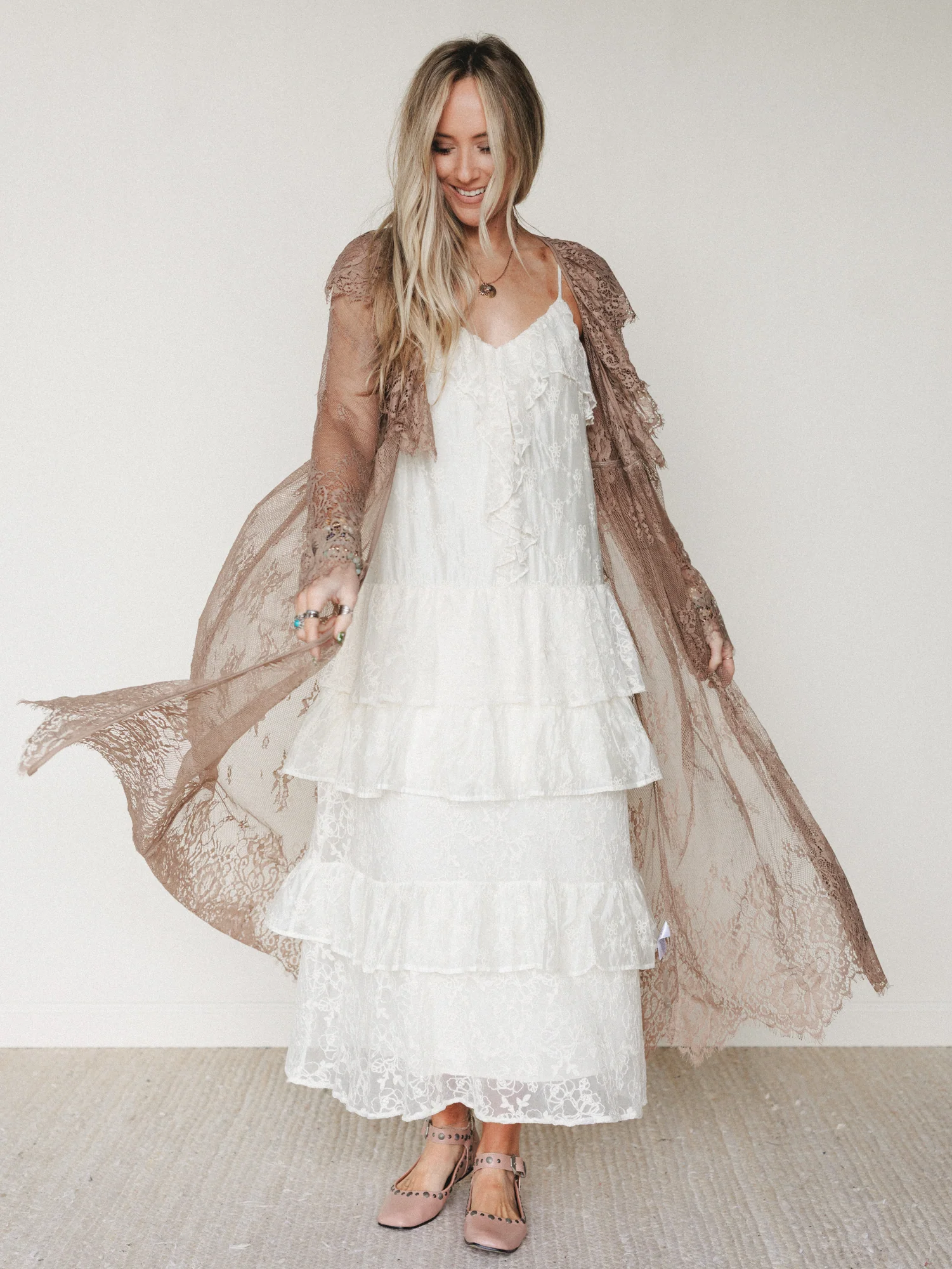 Love Letters Baroque Lace Duster - Taupe - Image 3