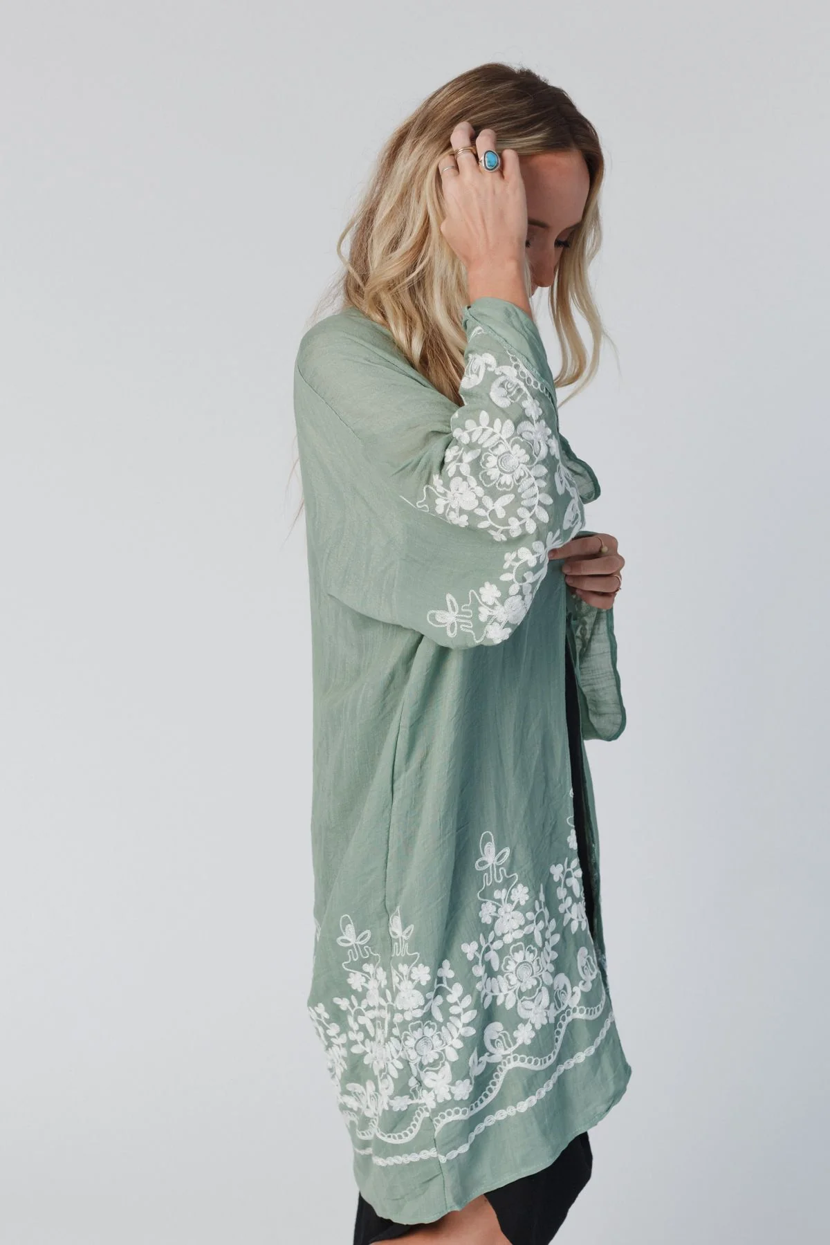 Mazin Floral Kimono - Sage - Image 8