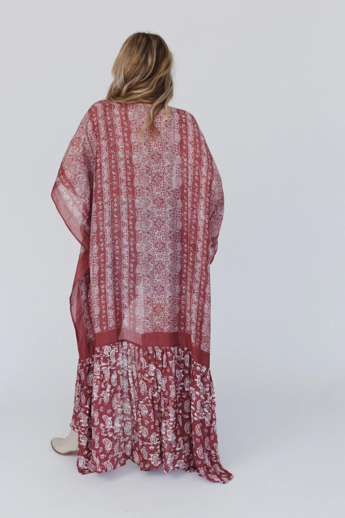 Paisley Tapestry Free Flow Duster Kimono - Wine - Image 5