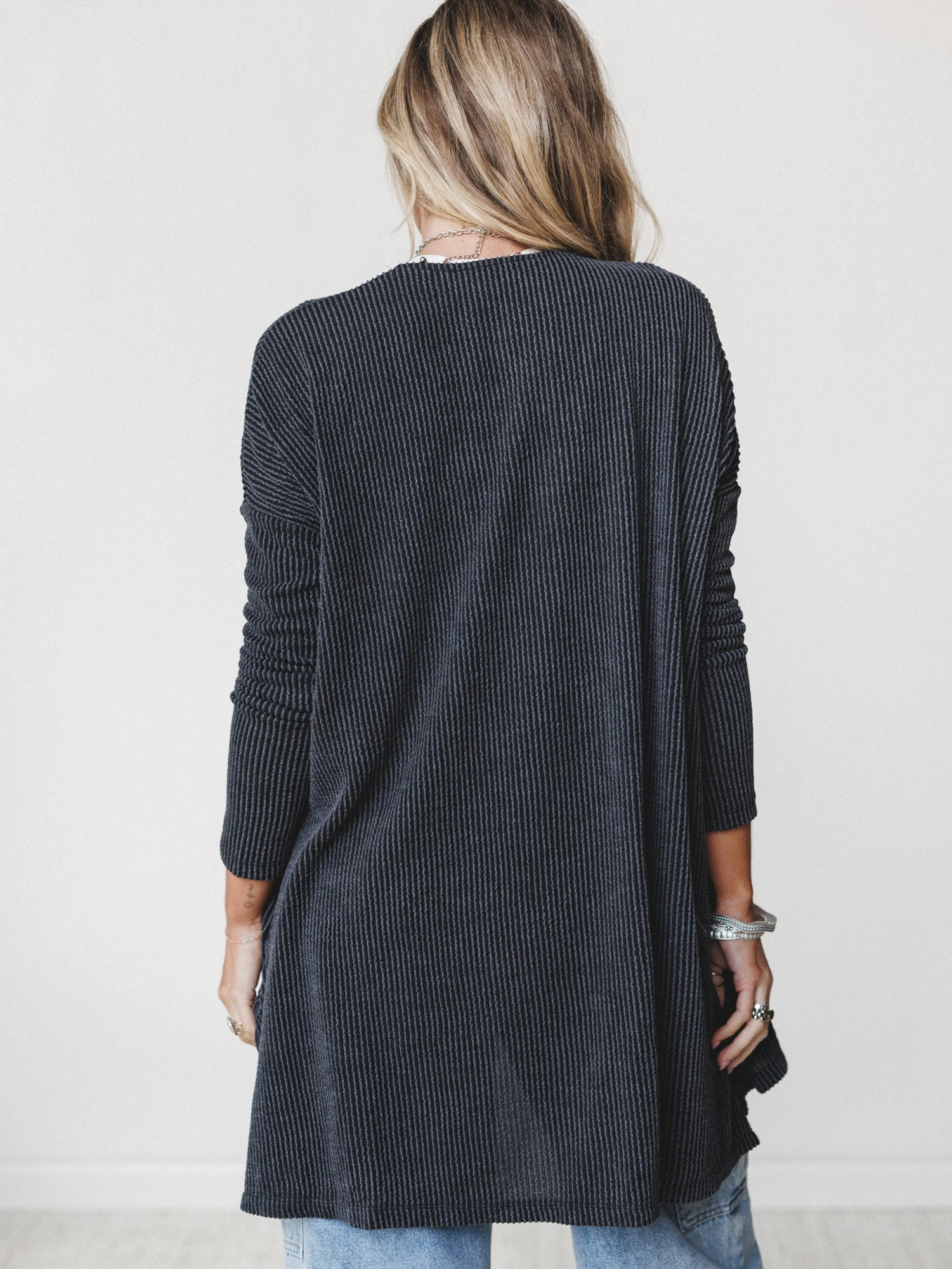 The Nest Classic Layers Cardigan - Charcoal - Image 5