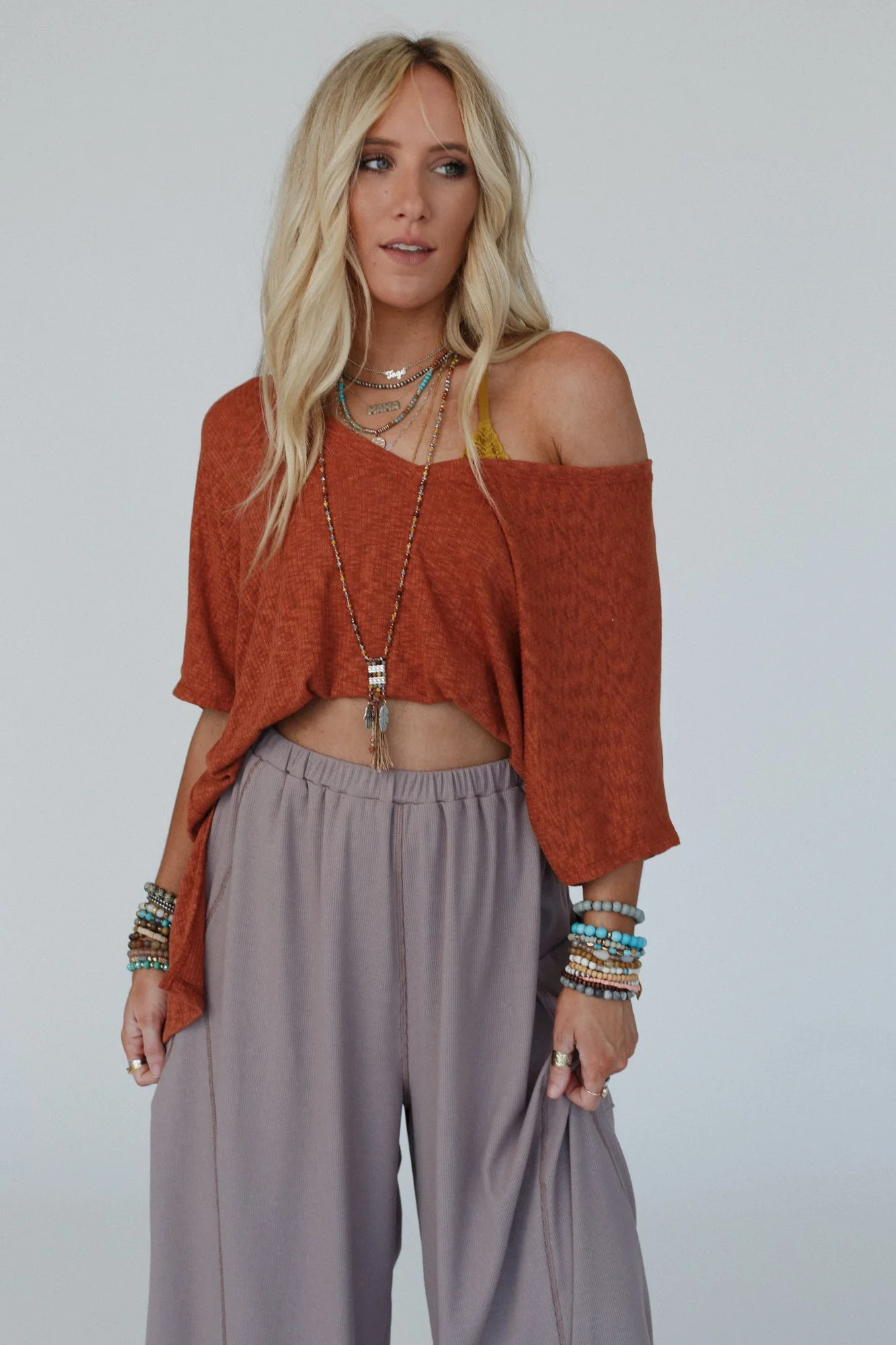 The Nest Warm Nights V Neck Top - Cayenne - Image 3